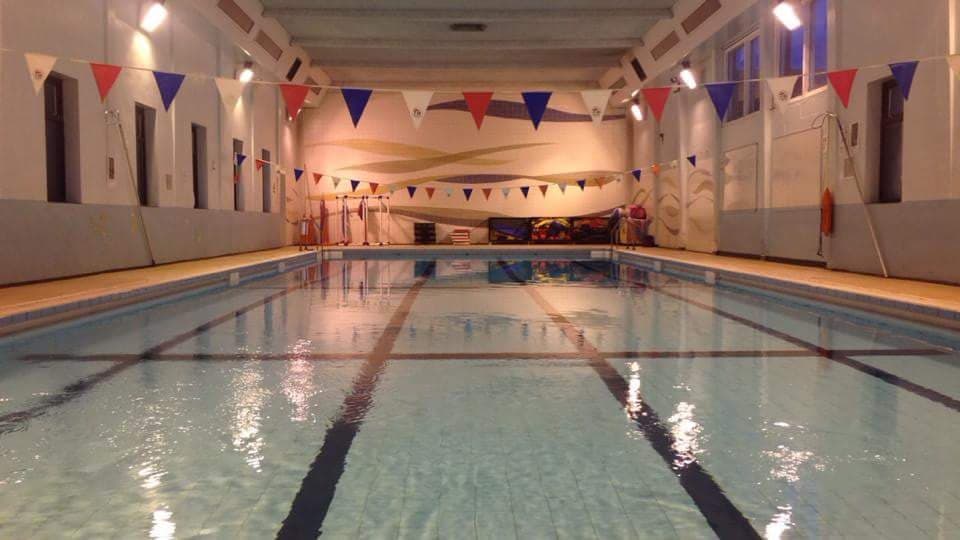 Adult swimming lessons